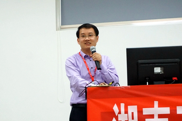 2019年5月 参加beat365官方网站“凝心聚力，共谋发展”主题研讨会并做专题报告_副本.jpg