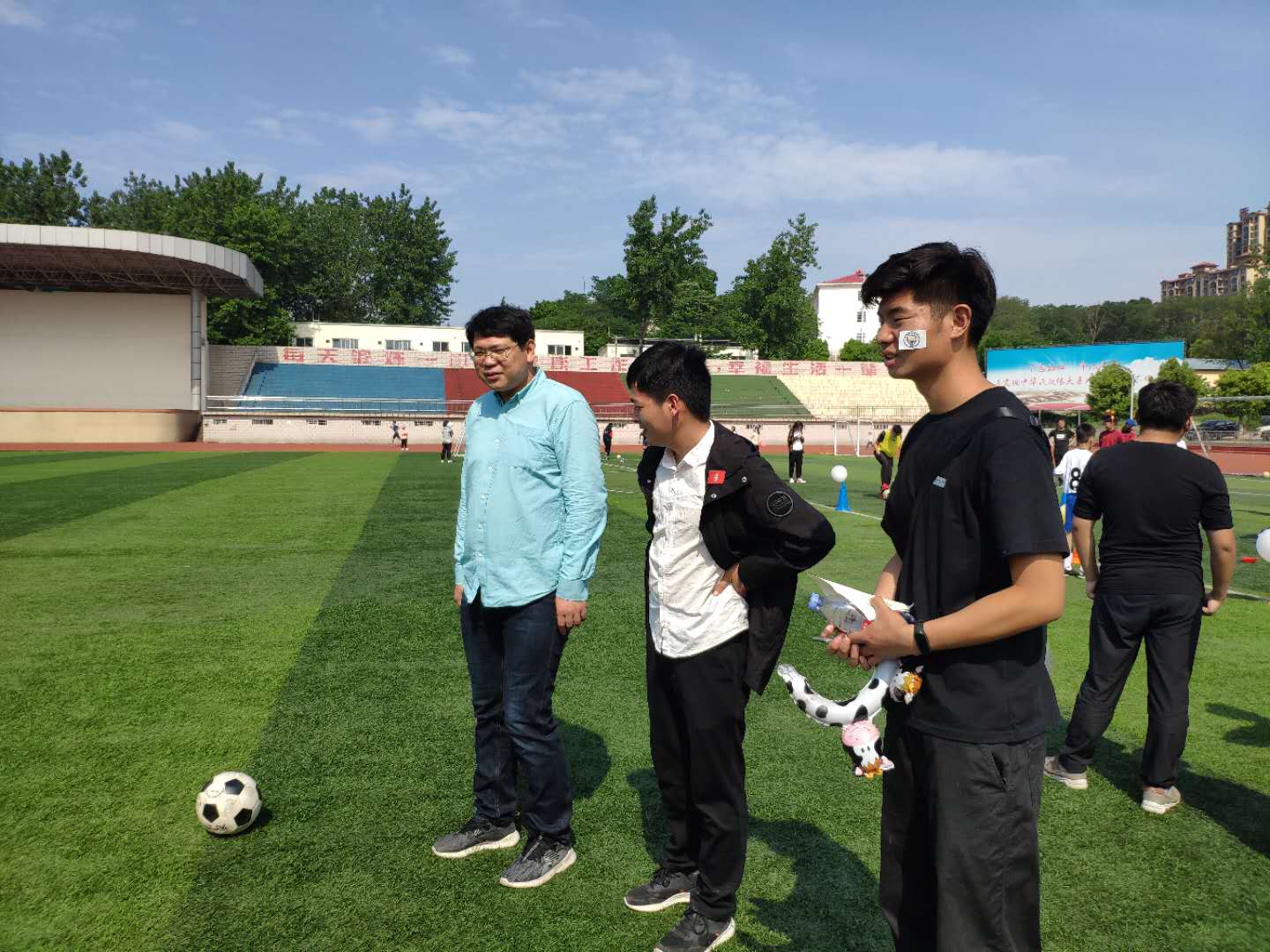 微信图片_20190512180229.jpg 微信图片_20190512180229.jpg